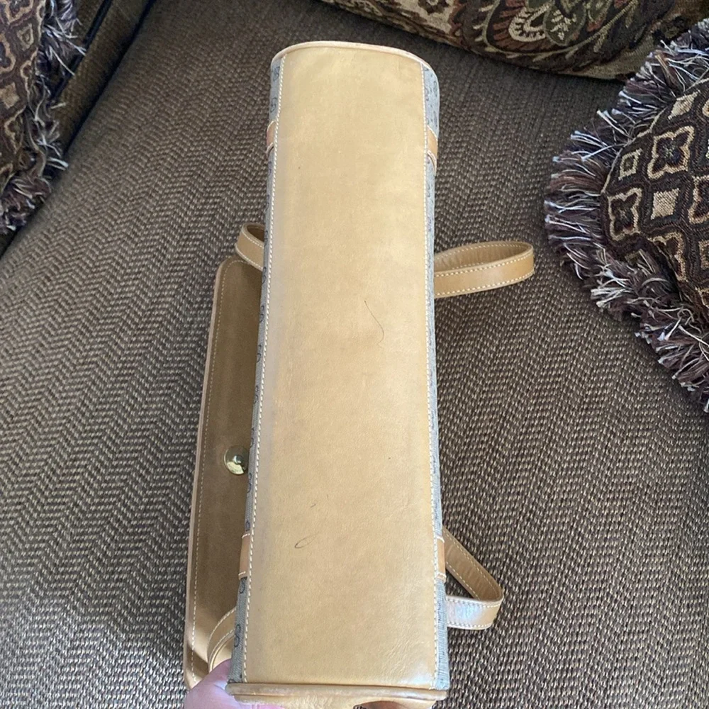 Vintage Gucci handbag - Picture 12 of 17